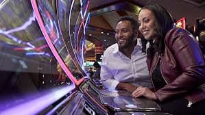 98wwin ကာစီနို Baccarat နှင့် Roulette ဂိမ်းများ
